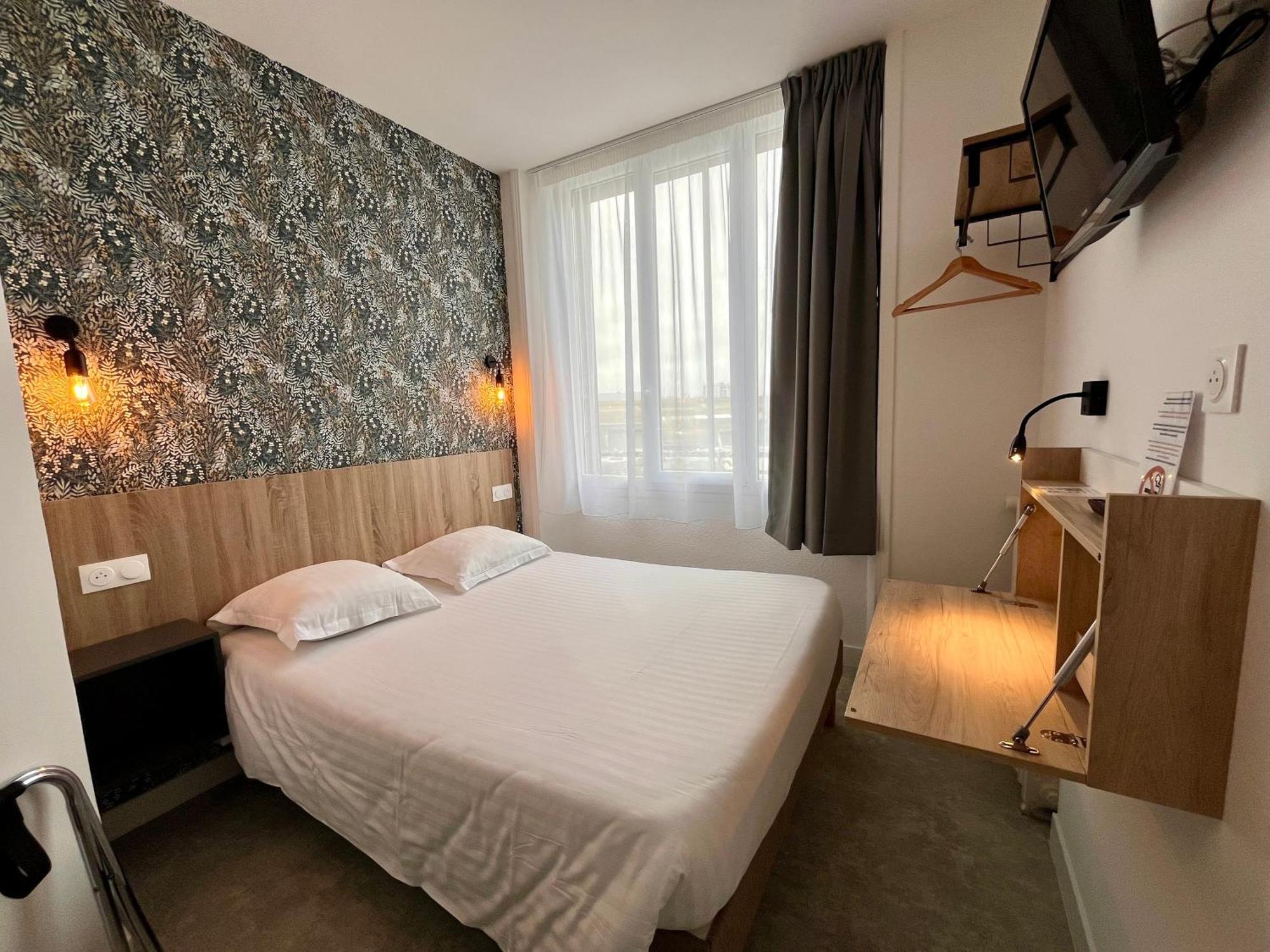 Hotel Le Keroman Лорьян Экстерьер фото