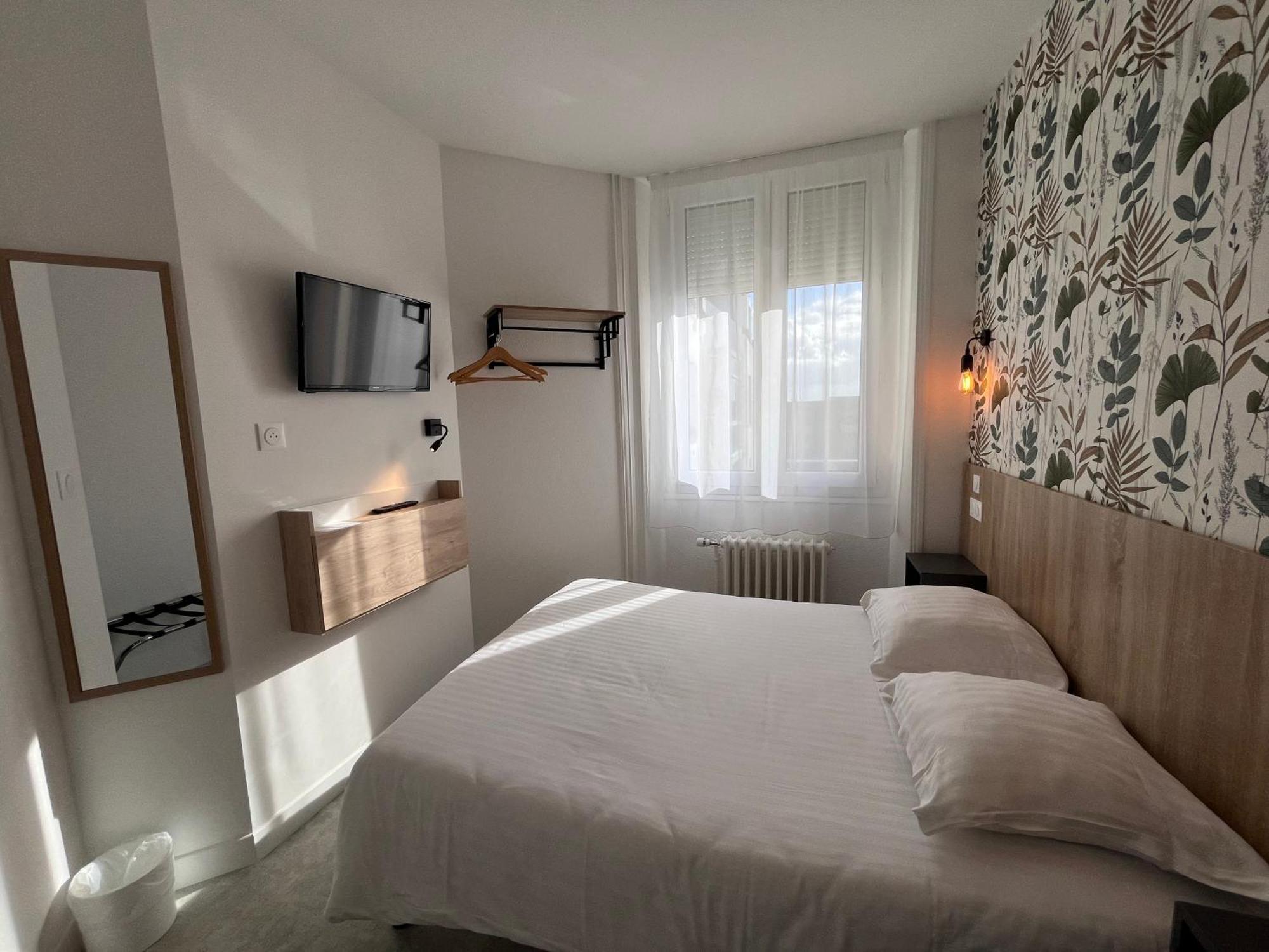 Hotel Le Keroman Лорьян Экстерьер фото