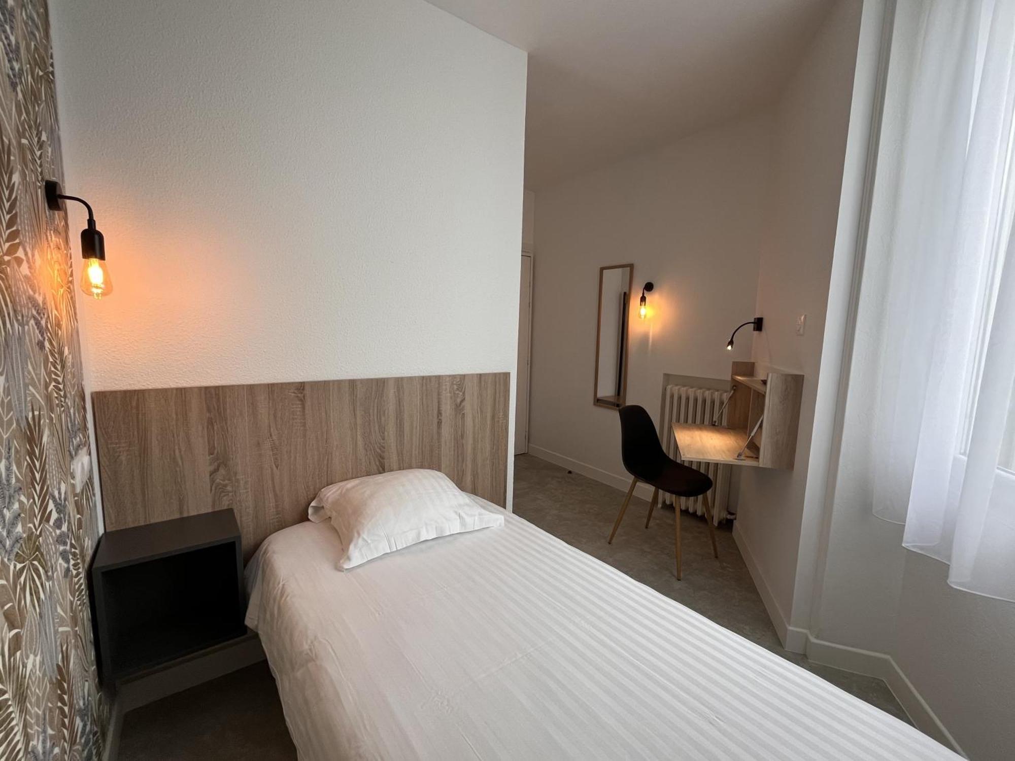 Hotel Le Keroman Лорьян Экстерьер фото